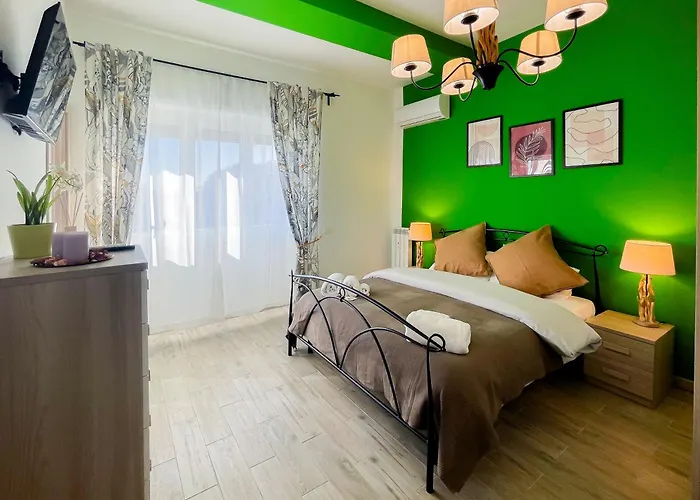 ゲストハウス Le Triplette